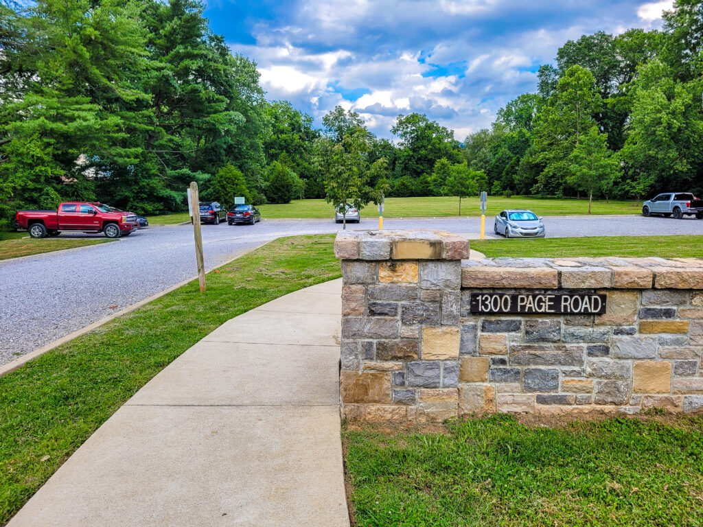 Belle Meade Trailhead and Main Entrance at Percy Warner Park