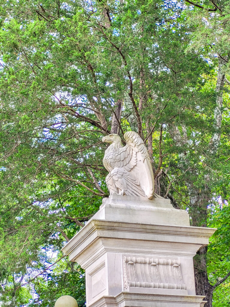 Belle Meade Trailhead and Main Entrance at Percy Warner Park