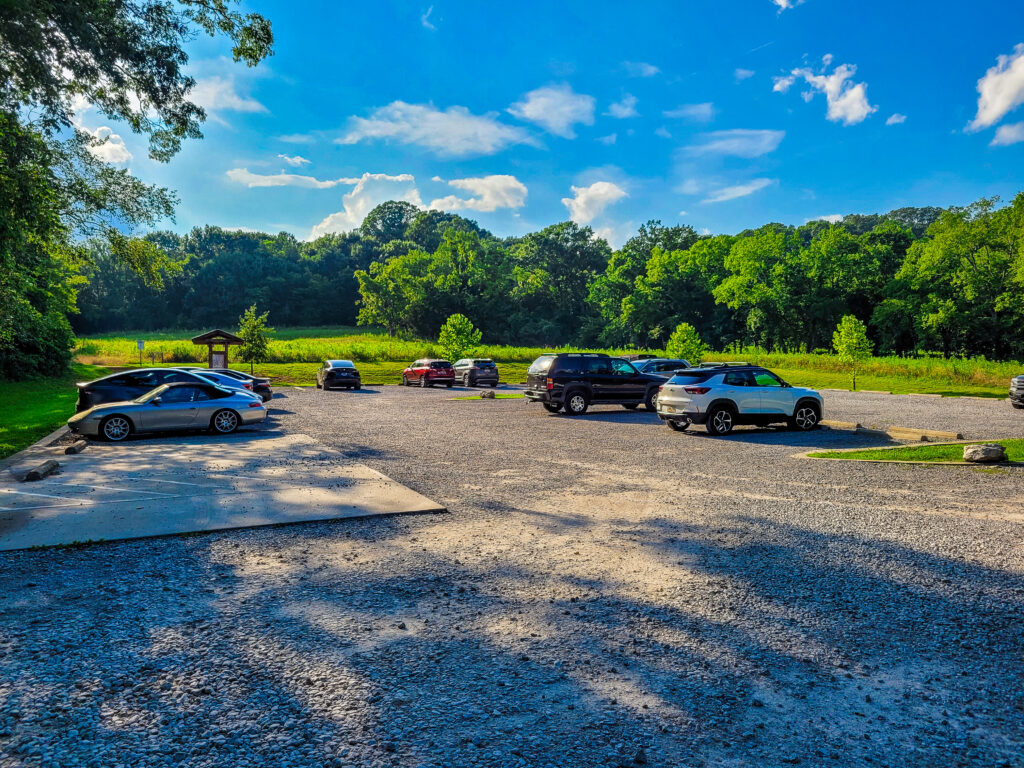 Chickering Trailhead and Entrance at Percy Warner Park